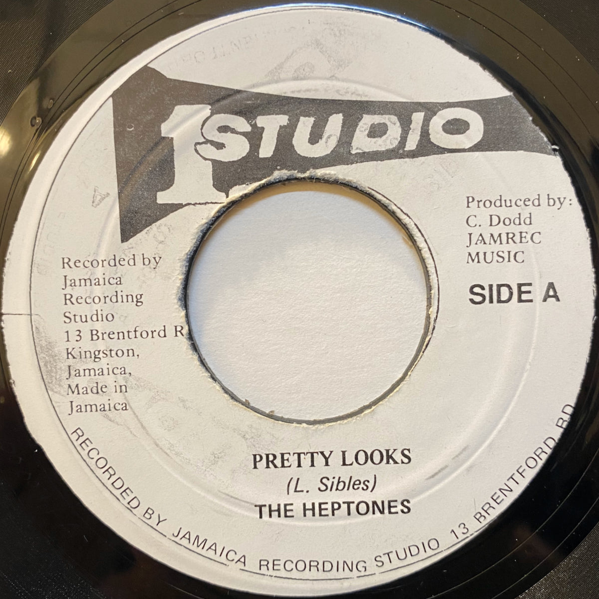 Heptones, The / Pretty Looks | VINYL7 RECORDS